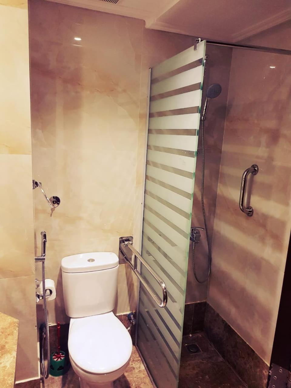 Al Rakaez Hotel Мека Екстериор снимка